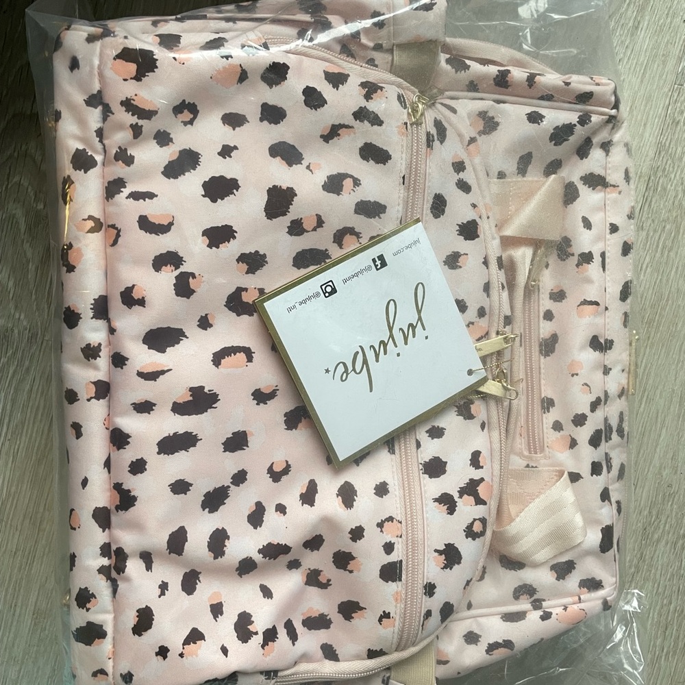 NWT jujube wild Kat dr bff